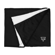 Load image into Gallery viewer, DAG Gear Premium sherpa blanket