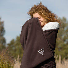 Load image into Gallery viewer, DAG Gear Premium sherpa blanket