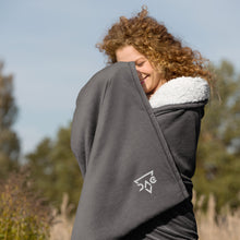 Load image into Gallery viewer, DAG Gear Premium sherpa blanket