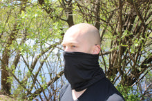 Load image into Gallery viewer, UV Face Shield Neck Gaiter Black