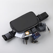 Load image into Gallery viewer, DAG Gear Everywhere Belt Bag
