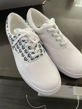 Load image into Gallery viewer, DAG Gear Men’s lace-up canvas sneakers
